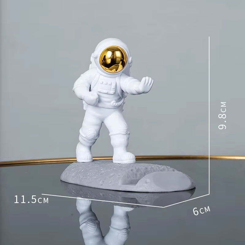 Astronaut Mobile Phone Stand Holder Spaceman Sculpture Desk Decoration Smartphone Bracket Home Ornaments for Space Enthusiasts